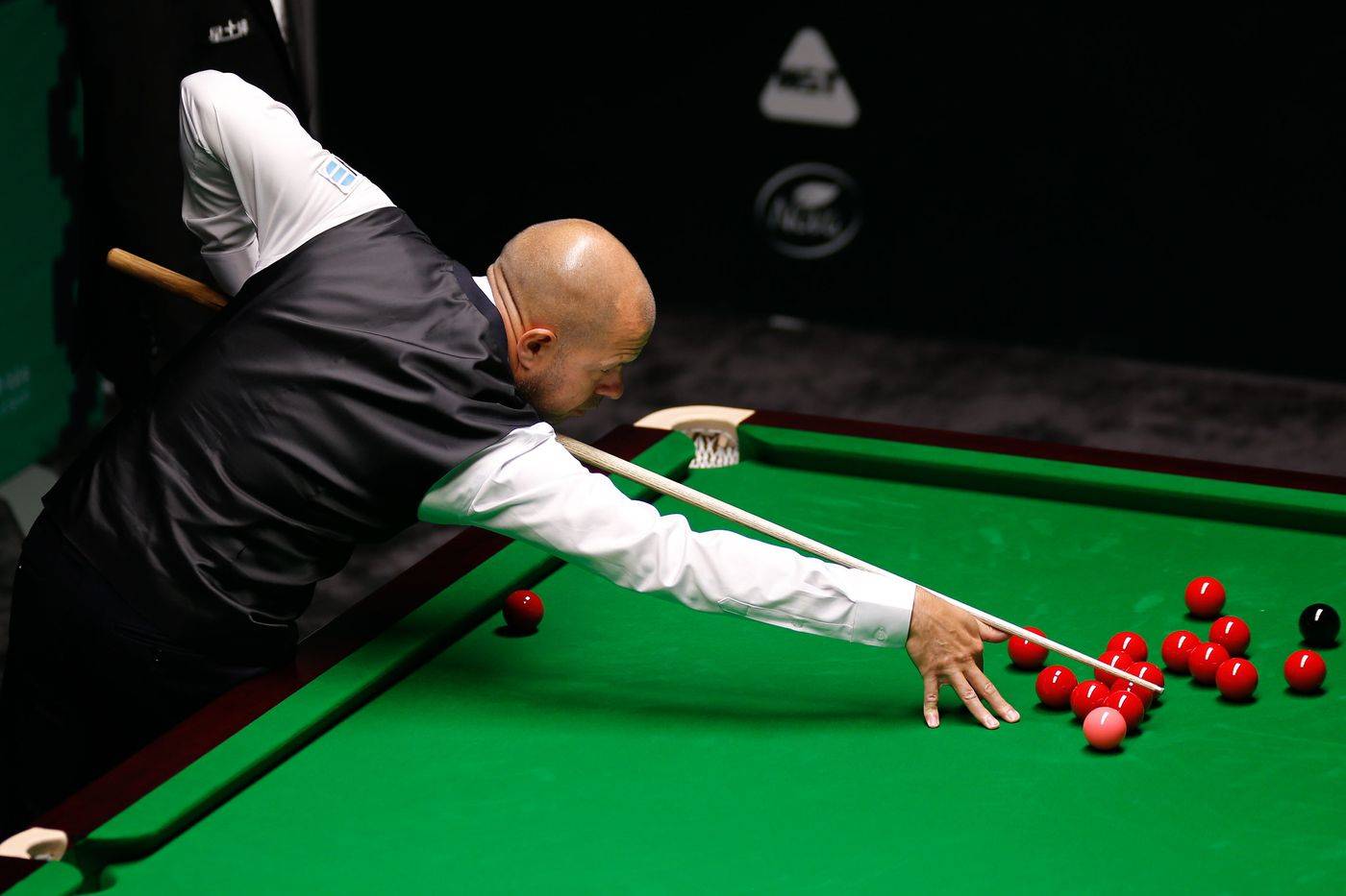 不论是年轻 不论是年轻