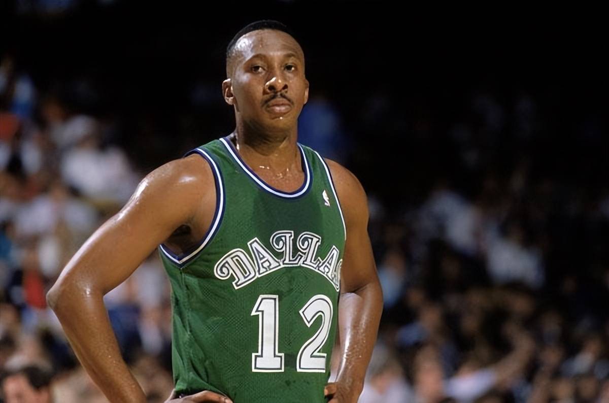 展现了他在 展现了他在